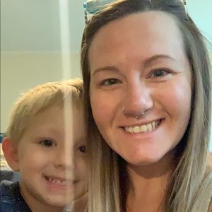 Meet your Posher, Nikki